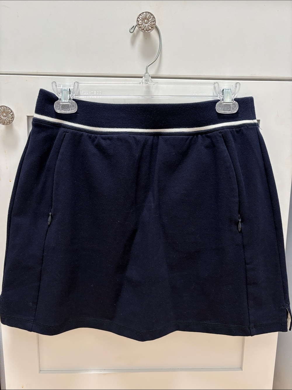 Talbots Navy Blue Skort with White Trim